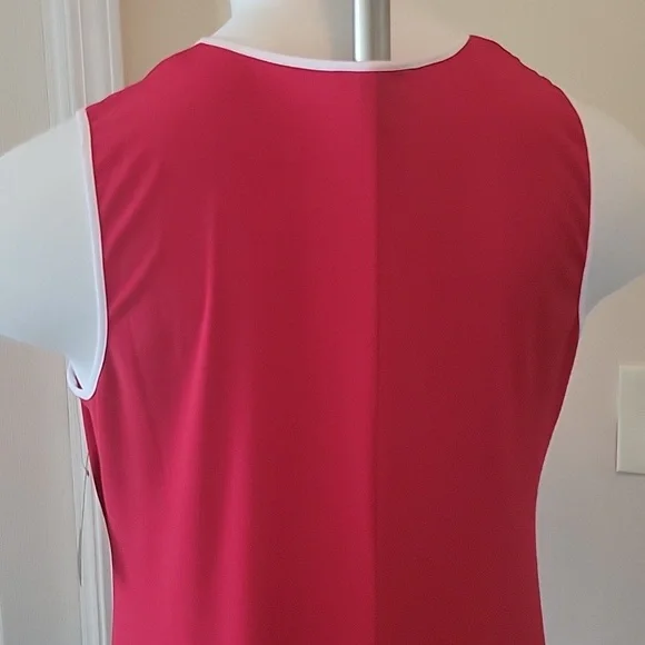 Gorgeous Red Jersey Dress with White Trim - Picture 3 of 3